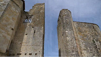 Village Fortifié de Larressingle #Gers @Occitanie #Tv_Locale @CrtOccitanie